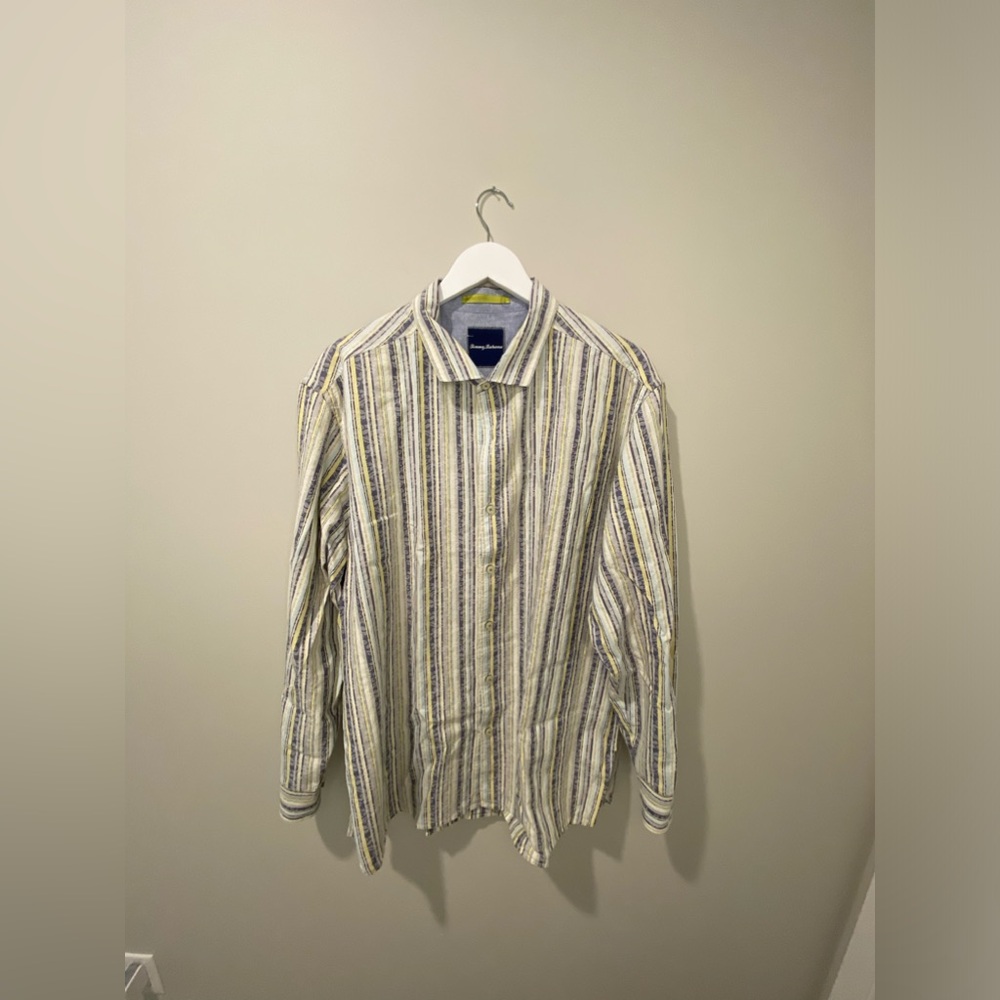 Men’s Tommy Bahama Button Up - Size Extra Large